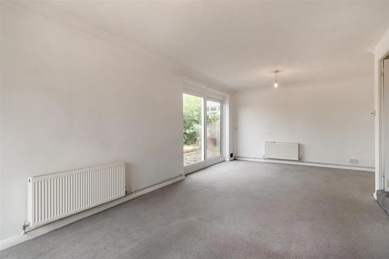 River Close, East Farleigh, photo 15