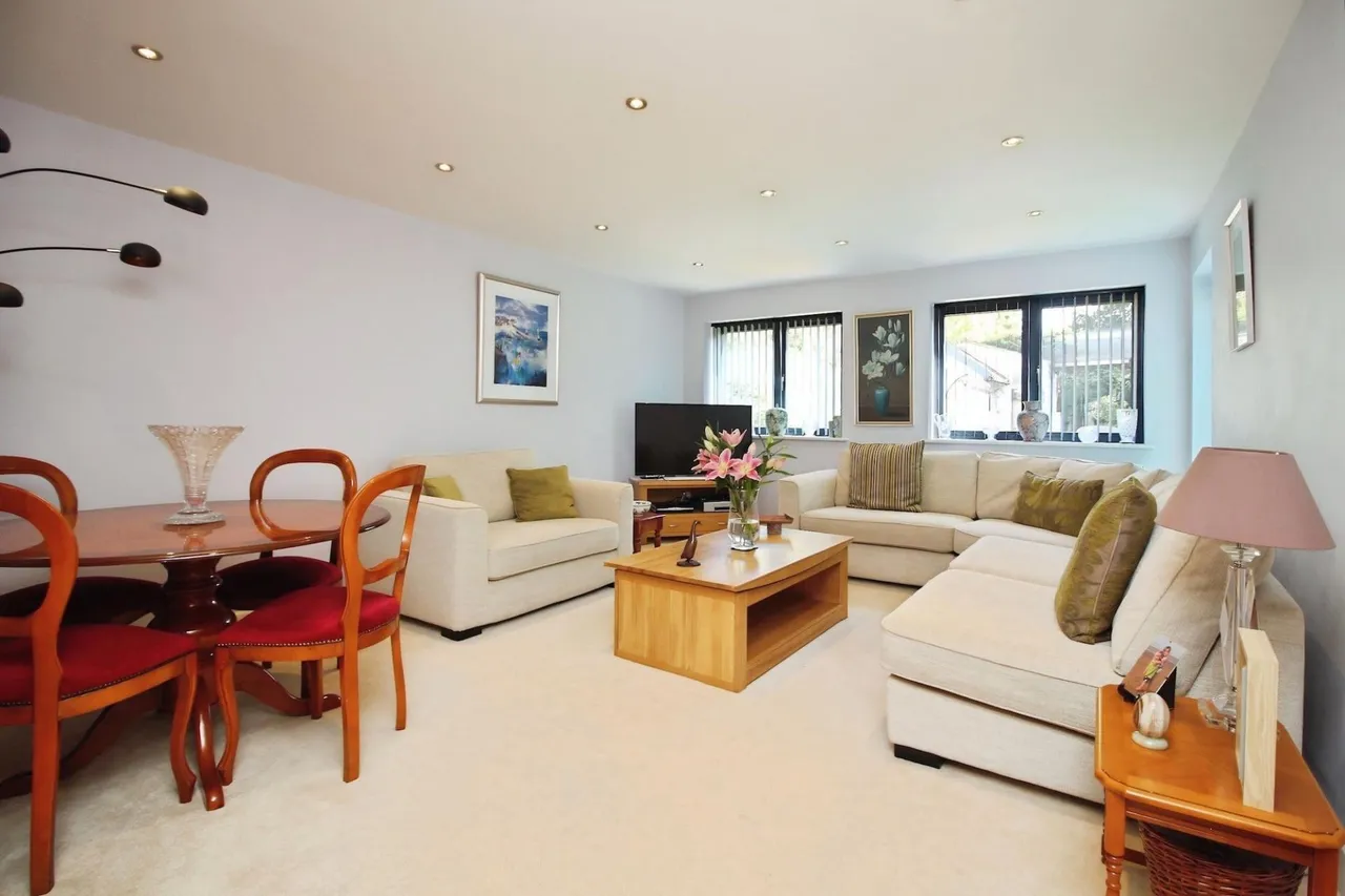 Melton Road, Rearsby, LE7, photo 8