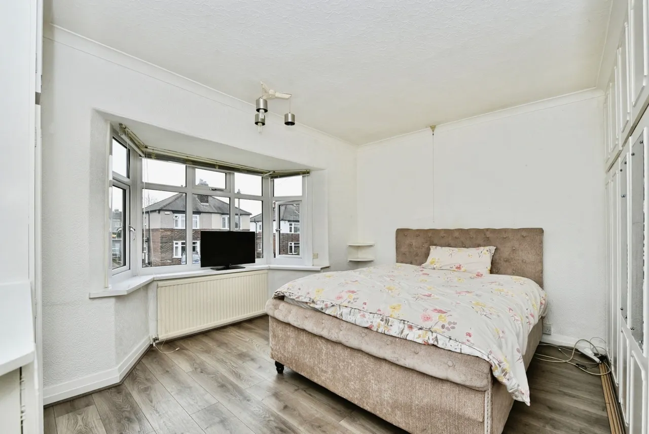 Brecklands, Rotherham, South Yorkshire, S60, photo 11