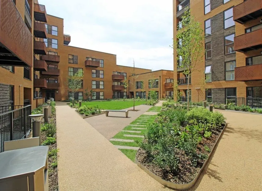 1 bed flat to rent — East Acton Lane, East Acton Lane, W3