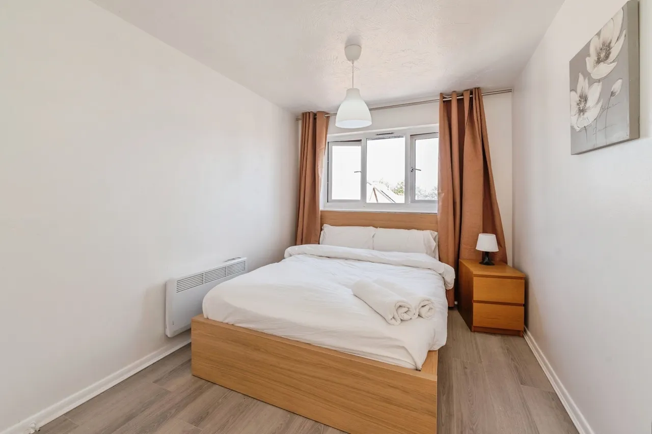 Wharf Road, Grays, Essex, RM17, photo 12