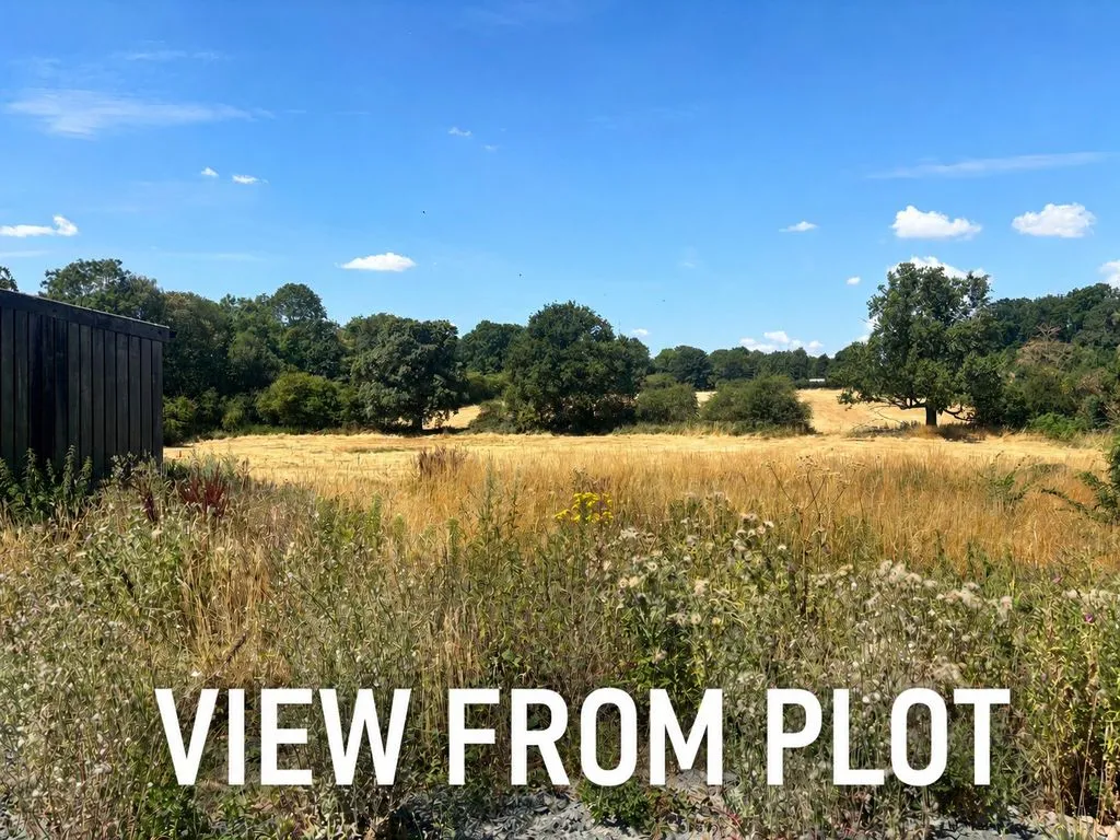 London Road, Canwell, B75, photo 3