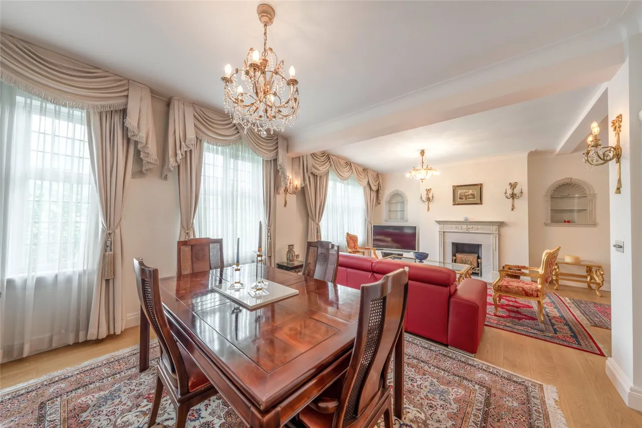 3 bed flat for sale — Wellington Road, St John's Wood, London, NW8
