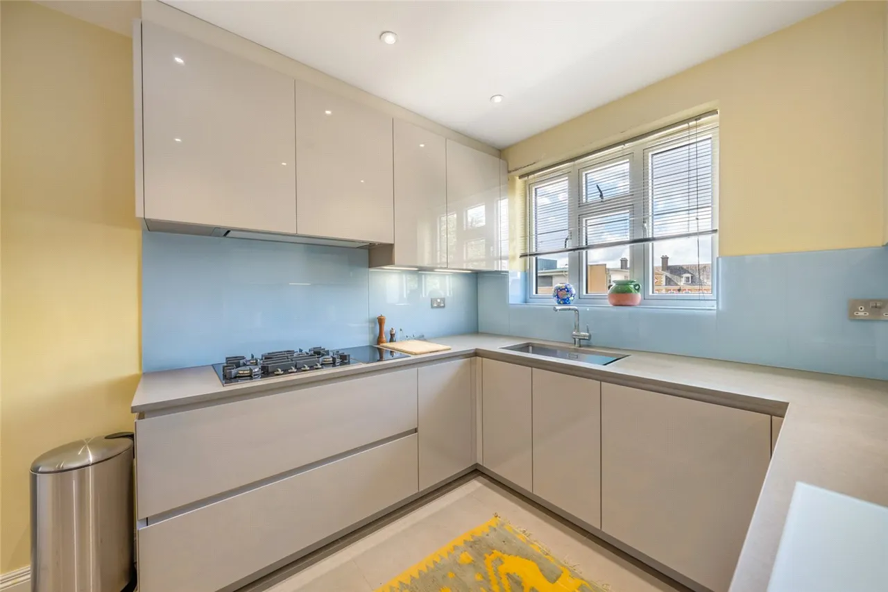 Wellington Road, St John's Wood, London, NW8, photo 9