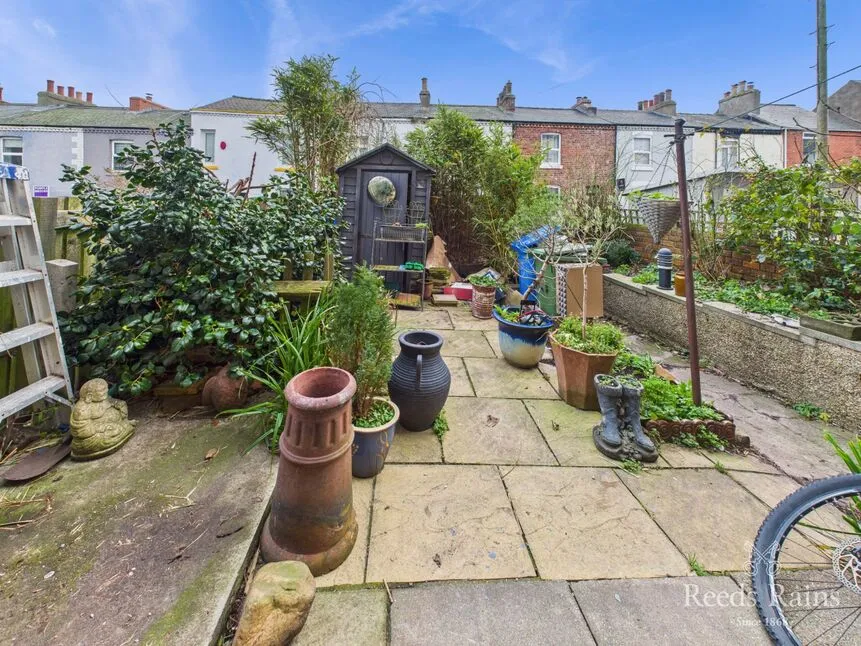 St. Marys Walk, Scarborough, YO11, photo 3