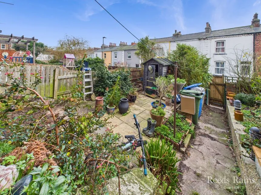 St. Marys Walk, Scarborough, YO11, photo 9