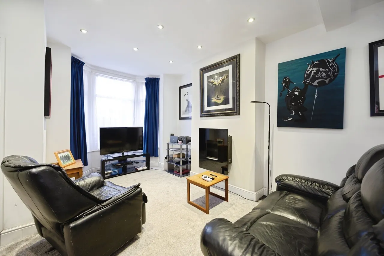 Weston Avenue, Southsea, PO4, photo 6