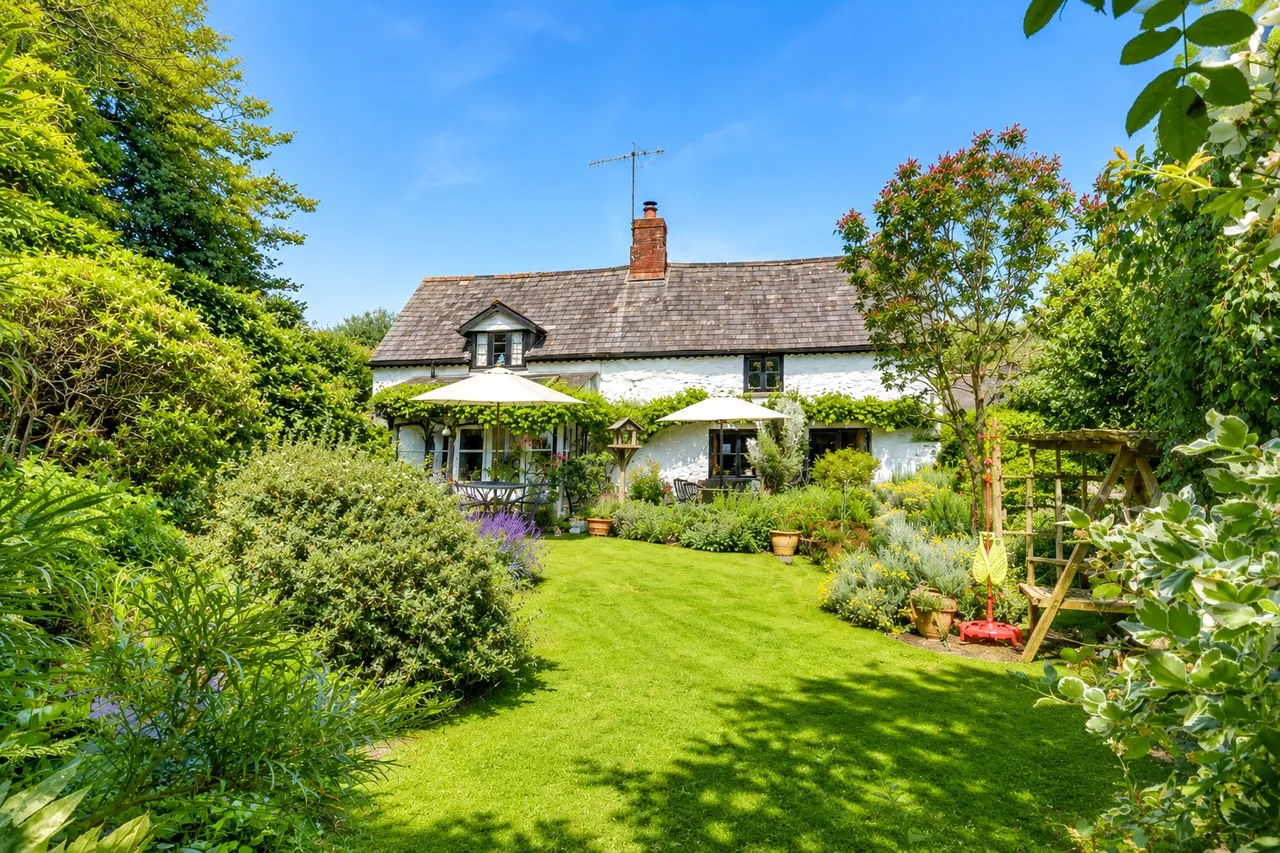 3 bed house for sale, Hill Street, Stogumber, TA4
