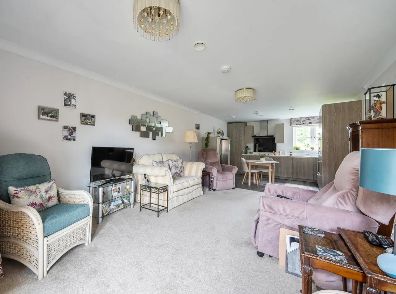Mortimer Drive, Romsey, SO51, photo 4