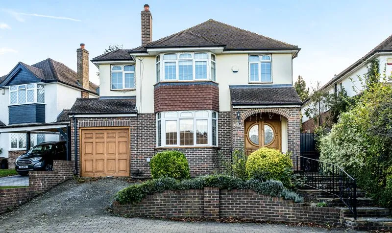 4 bed house for sale, North View Crescent, Epsom, KT18