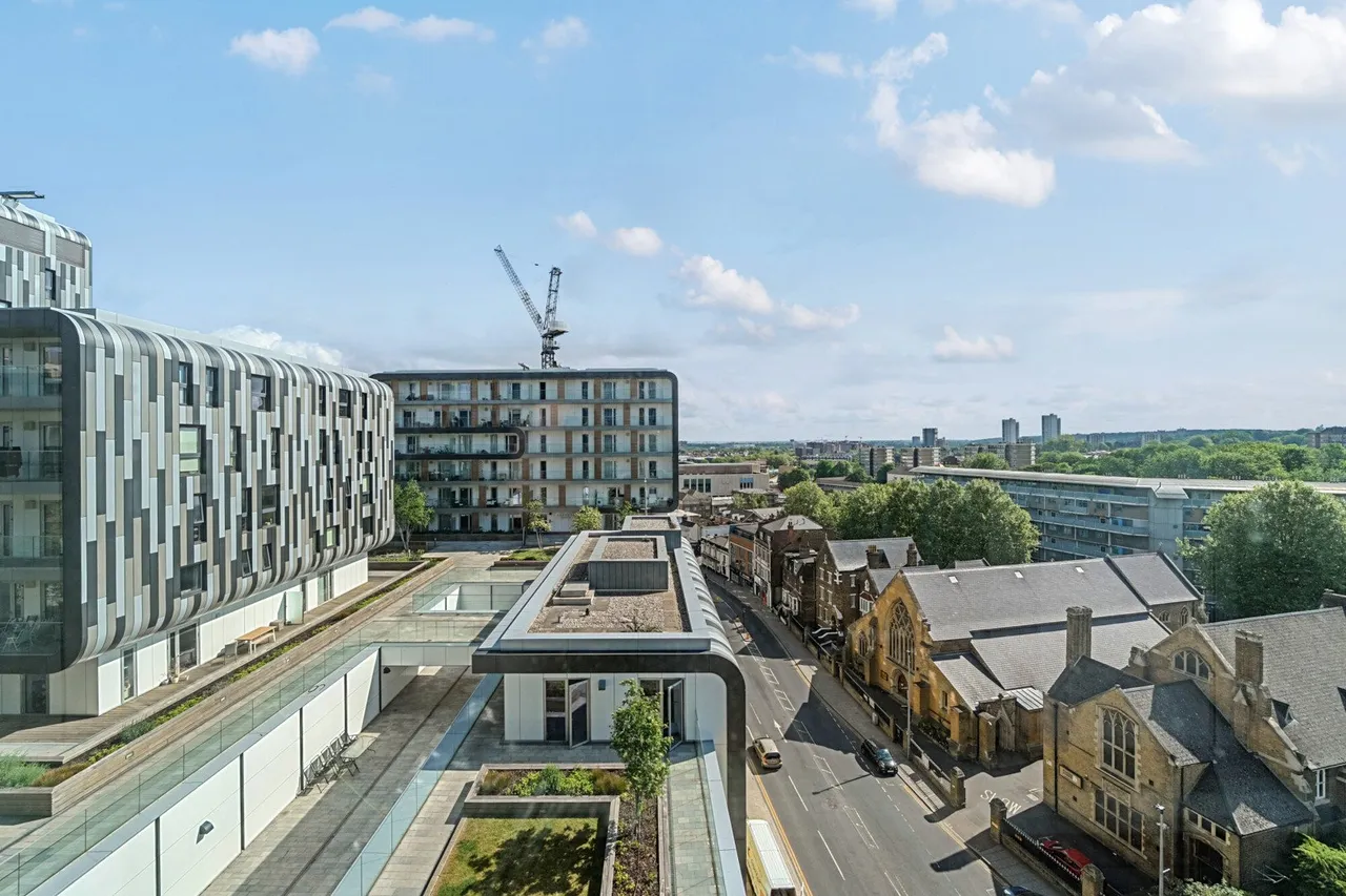 Love Lane, SE18, photo 15