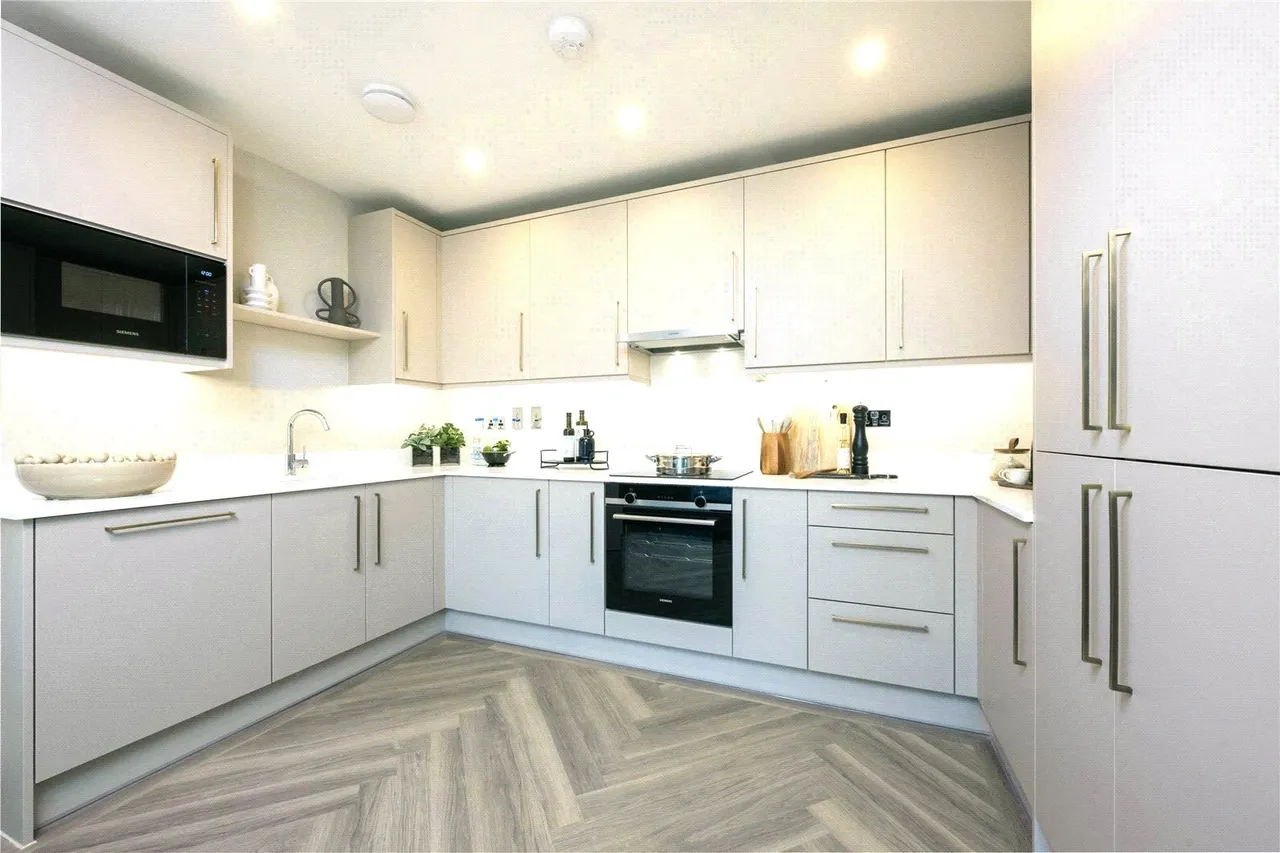Brook House, Tonbridge, TN9, photo 3