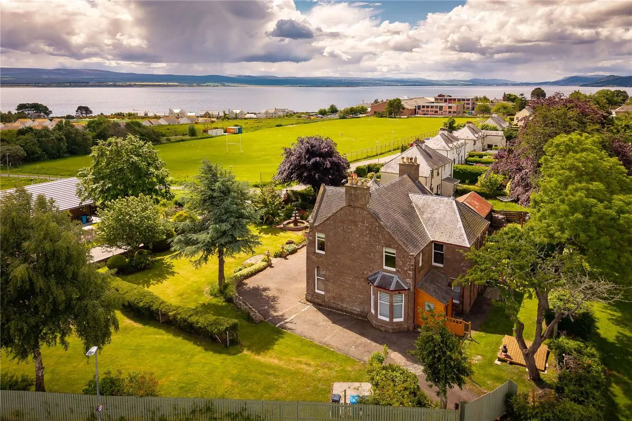 Strathallan House, 17 Deans Road, Fortrose, Highland, IV10 8TJ, photo 3
