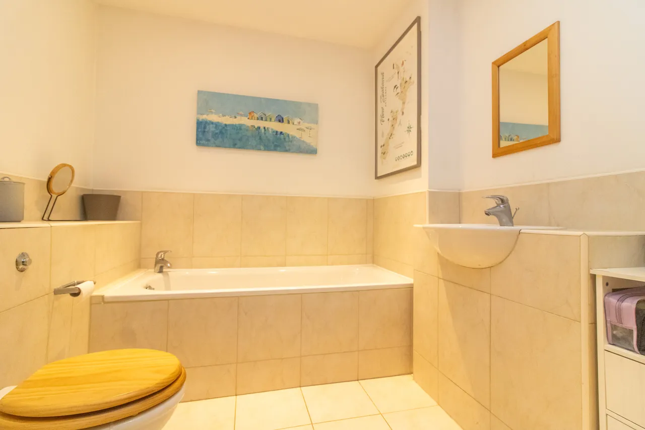 Flat 5 26 De Montfort Street, Leicester, LE1 7GD, photo 11