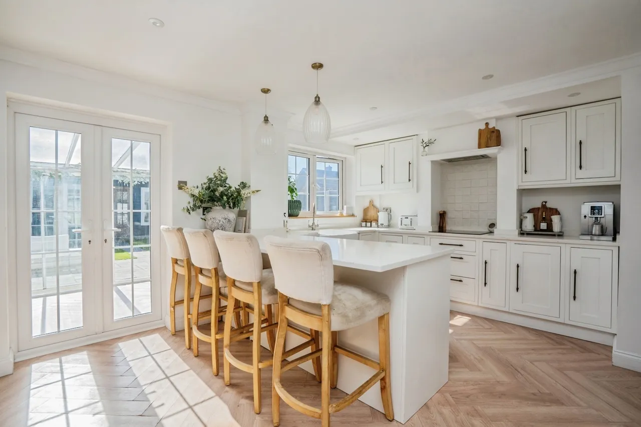 Kelsey Avenue, Southbourne, PO10, photo 5