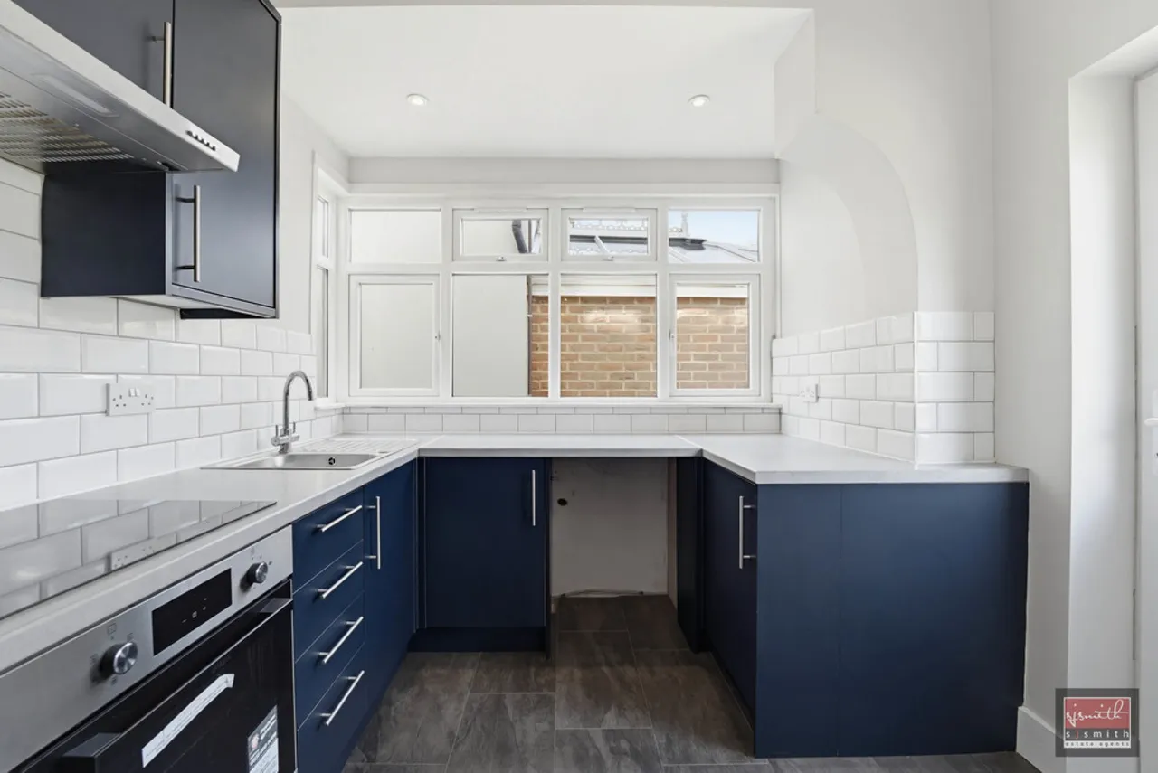 Wolsey Road, Ashford, TW15, photo 4