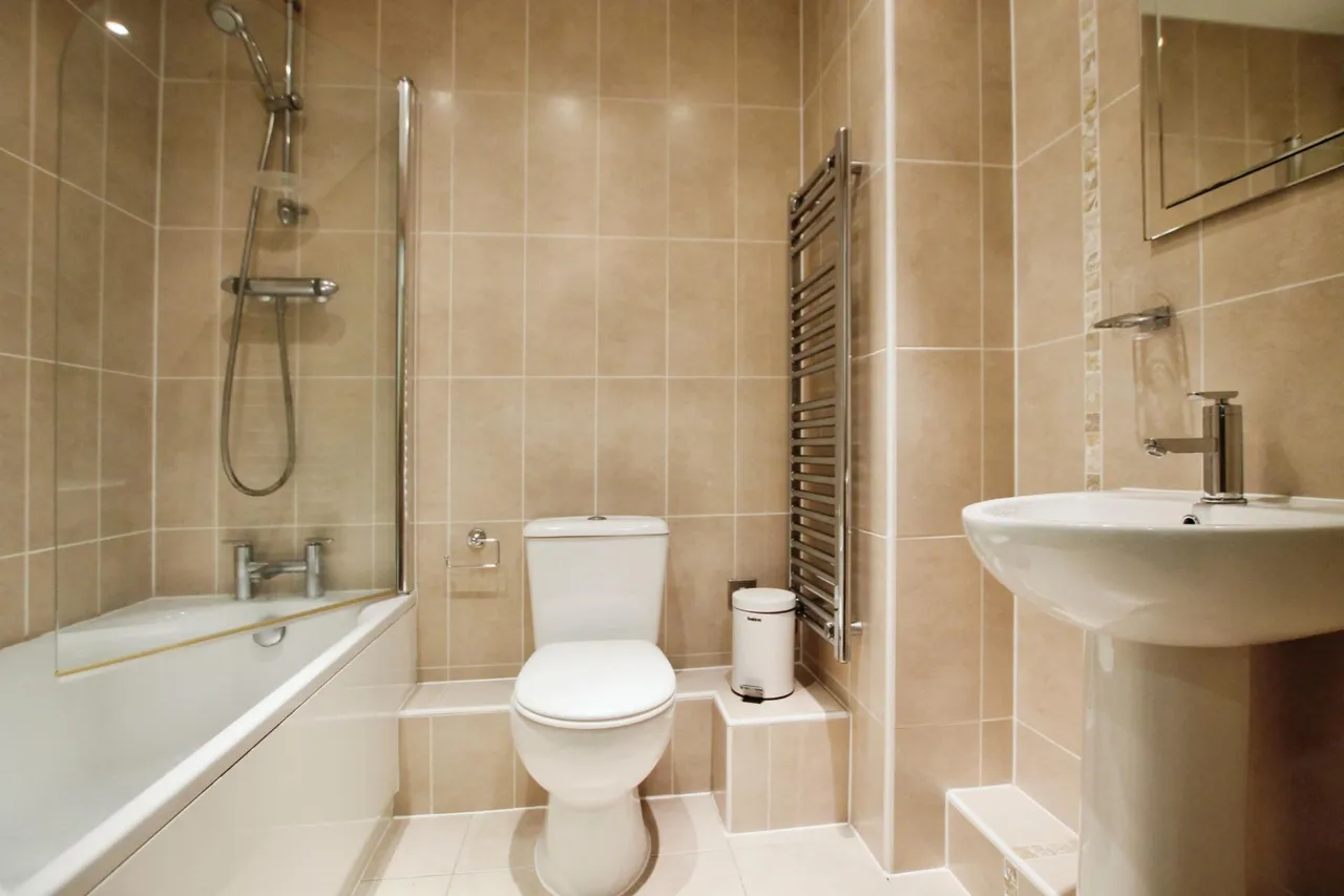 Victoria Mills, Shipley, Bradford, BD17, photo 10