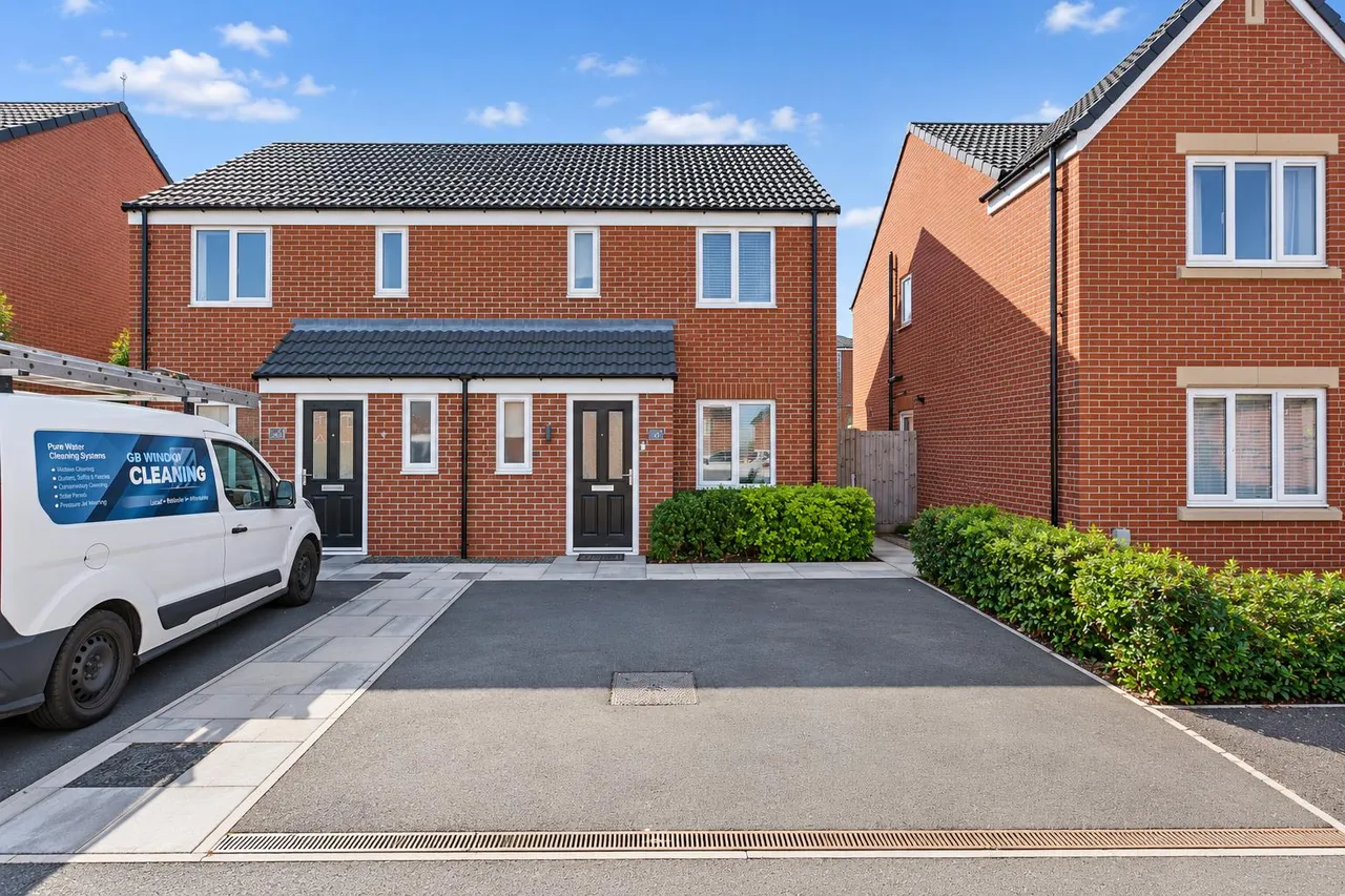 3 bed house for sale, Gadwall Road, Stoke Bardolph, NG14