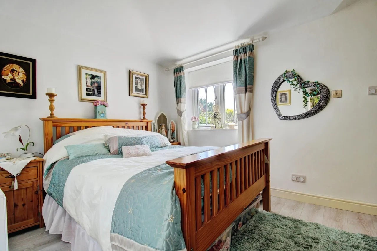 Longwood Road, Aldridge, WS9, photo 17