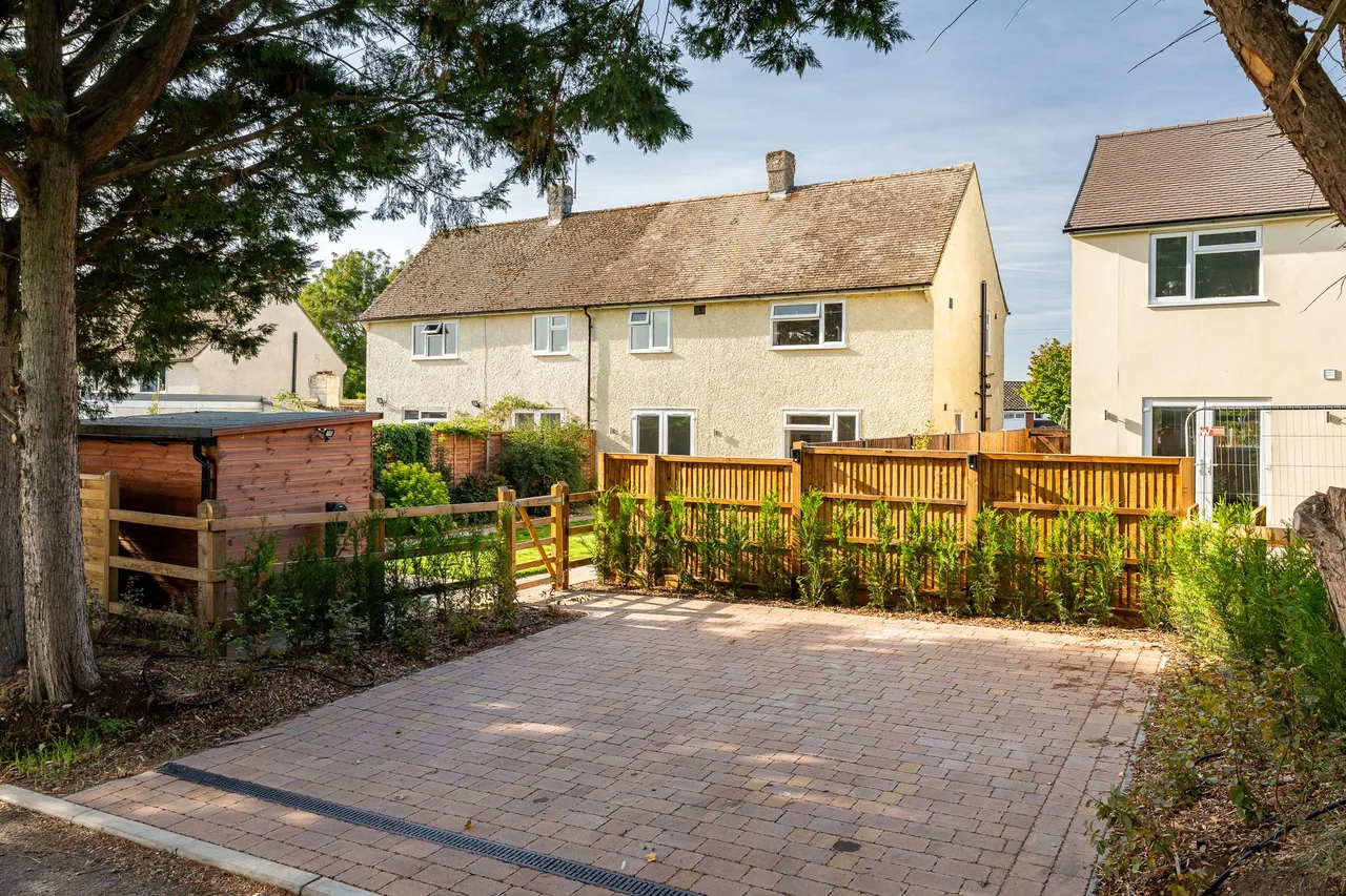 Gladstone Road, Dane End, SG12, photo 3