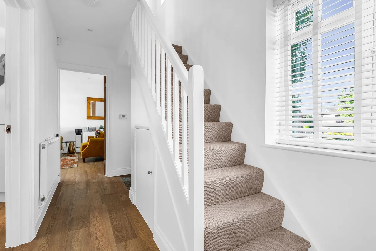 Gladstone Road, Dane End, SG12, photo 11