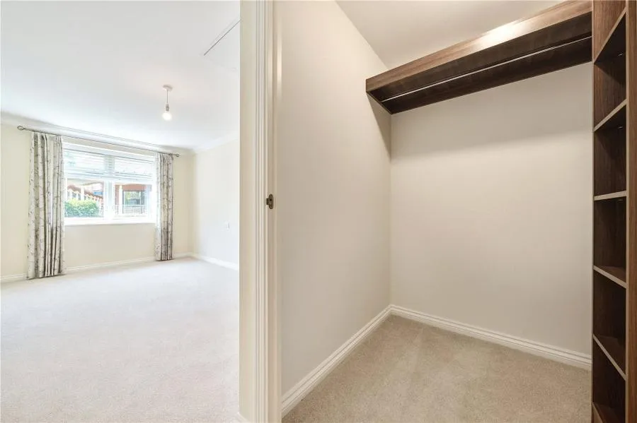 Greyhound Lane, Thame, OX9, photo 12