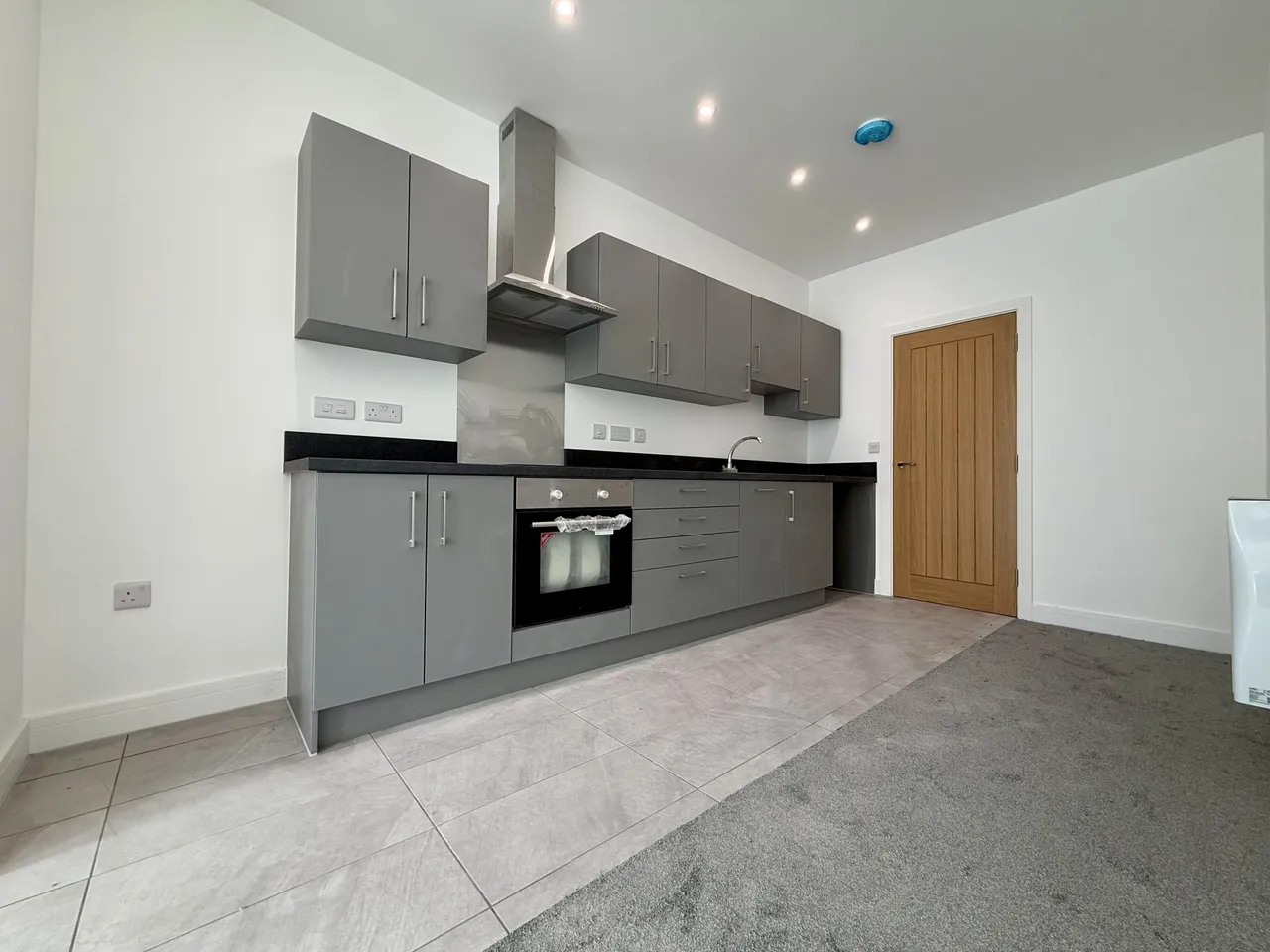 Horninglow Street, DE14, photo 5