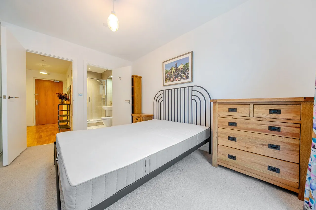 Larkwood Avenue, SE10, photo 16
