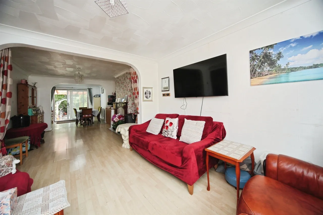 Charlwood Road, Luton, photo 12
