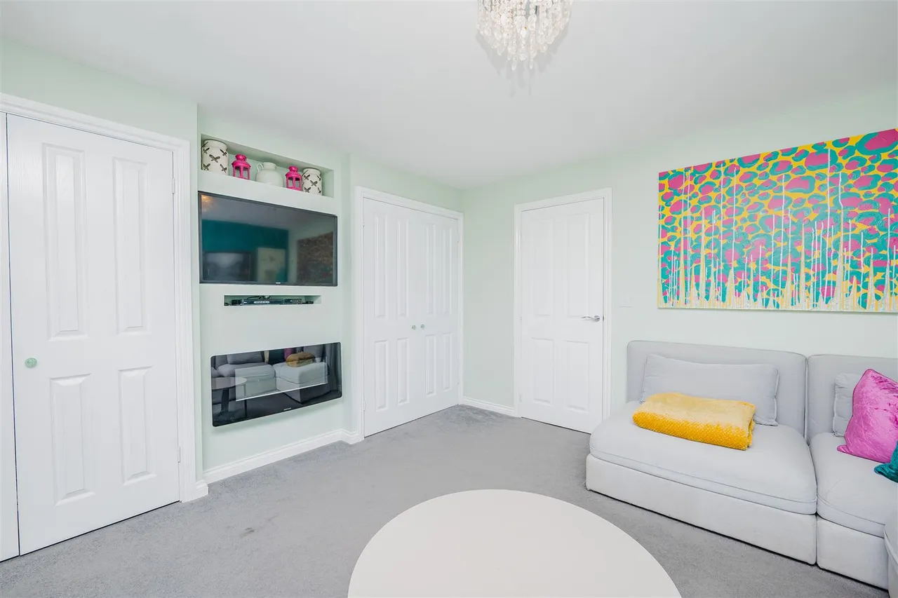 Mariners Walk, Barry, CF62 5AY, photo 13