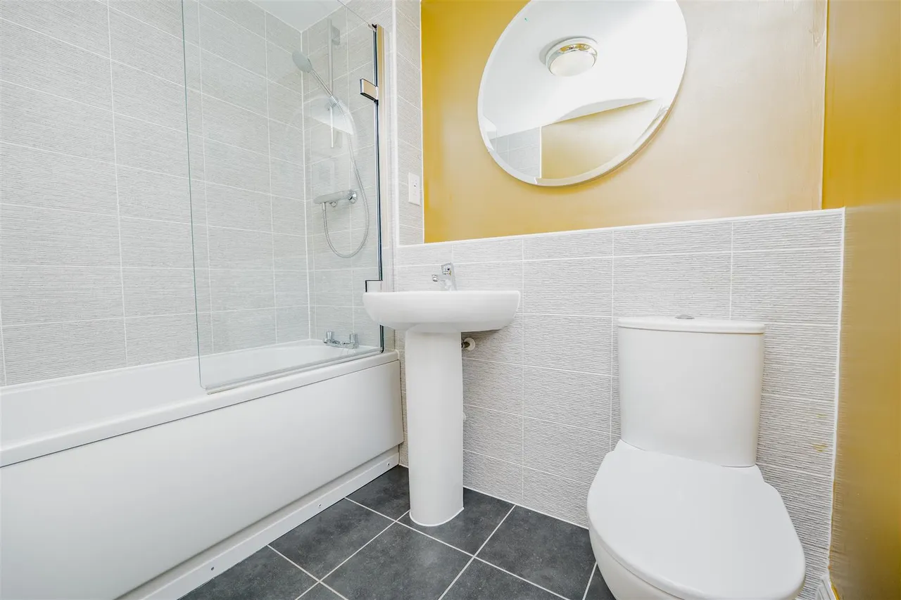 Mariners Walk, Barry, CF62 5AY, photo 17