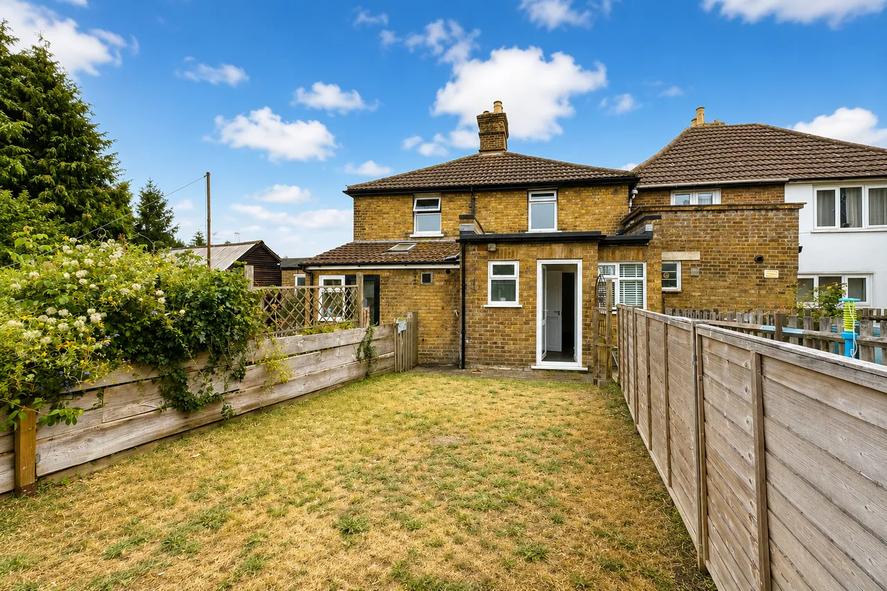 2 bed house for sale, Church Road, Crockenhill, BR8