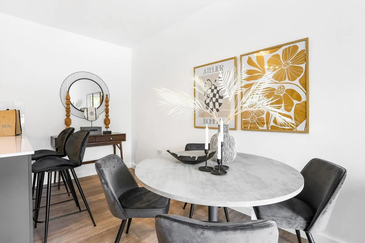 Station Avenue, Walton-on-Thames, KT12, photo 6