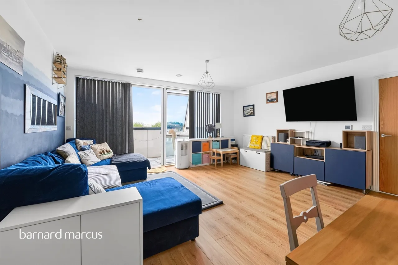 Quayle Crescent, London, N20, photo 17