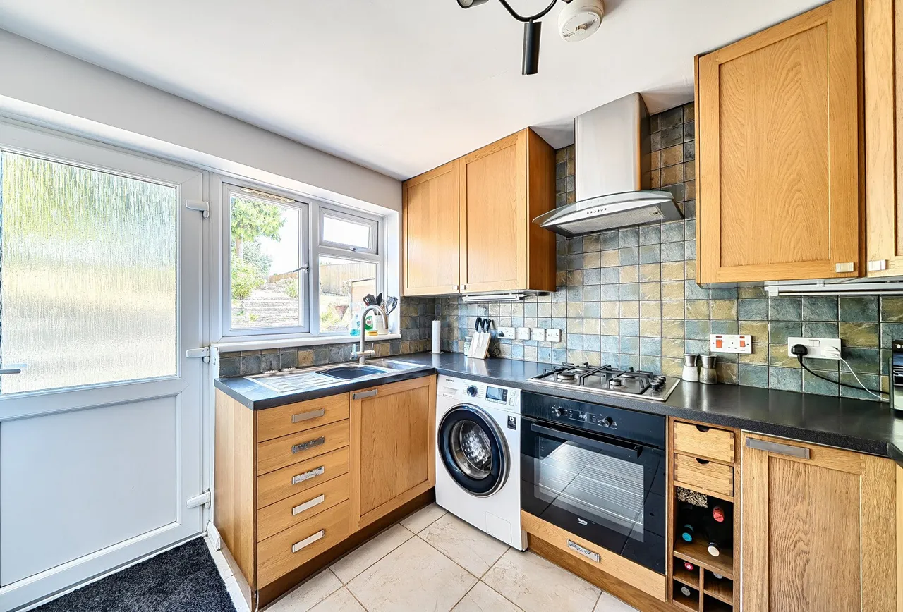 Down View, Gloucestershire, Chalford Hill, GL6 8NB, photo 7