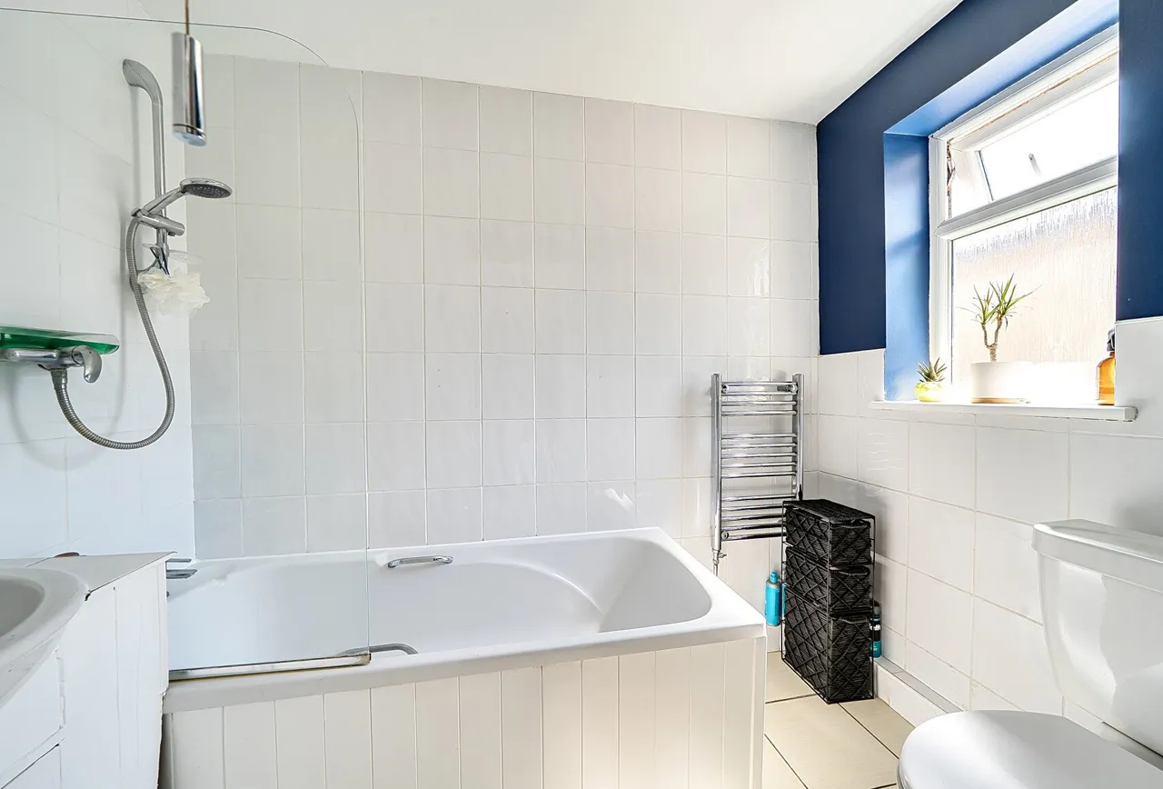 Down View, Gloucestershire, Chalford Hill, GL6 8NB, photo 10