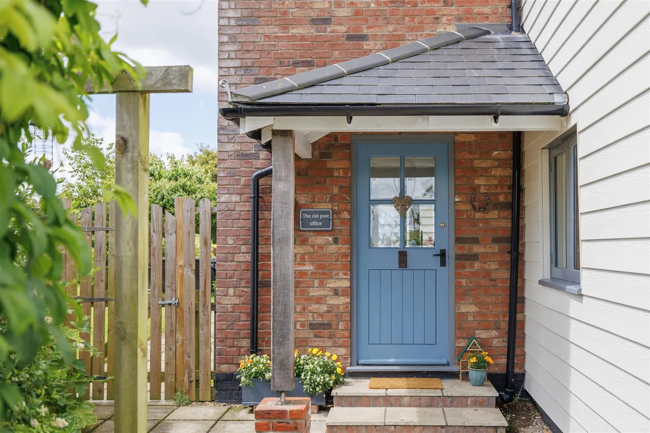 Tooks Common Lane, Ilketshall St. Andrew, NR34, photo 5