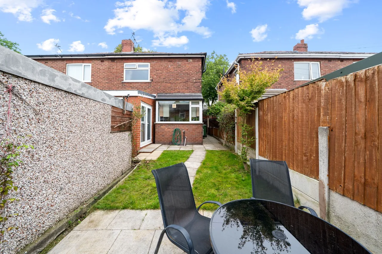 Holden Road, Leigh, WN7, photo 19