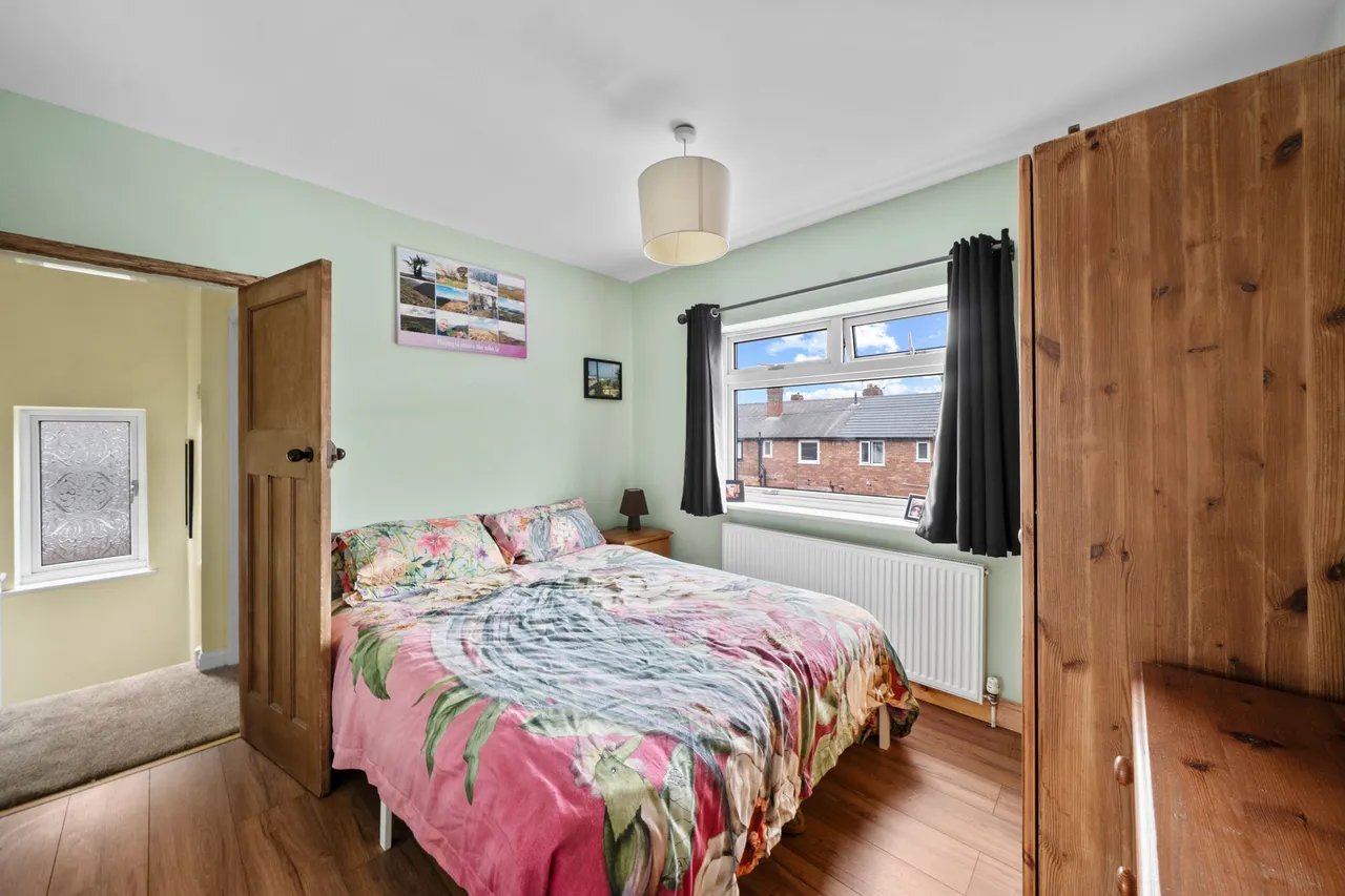Holden Road, Leigh, WN7, photo 13