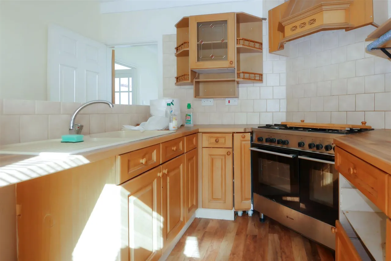 East Ham Road, Littlehampton, photo 3