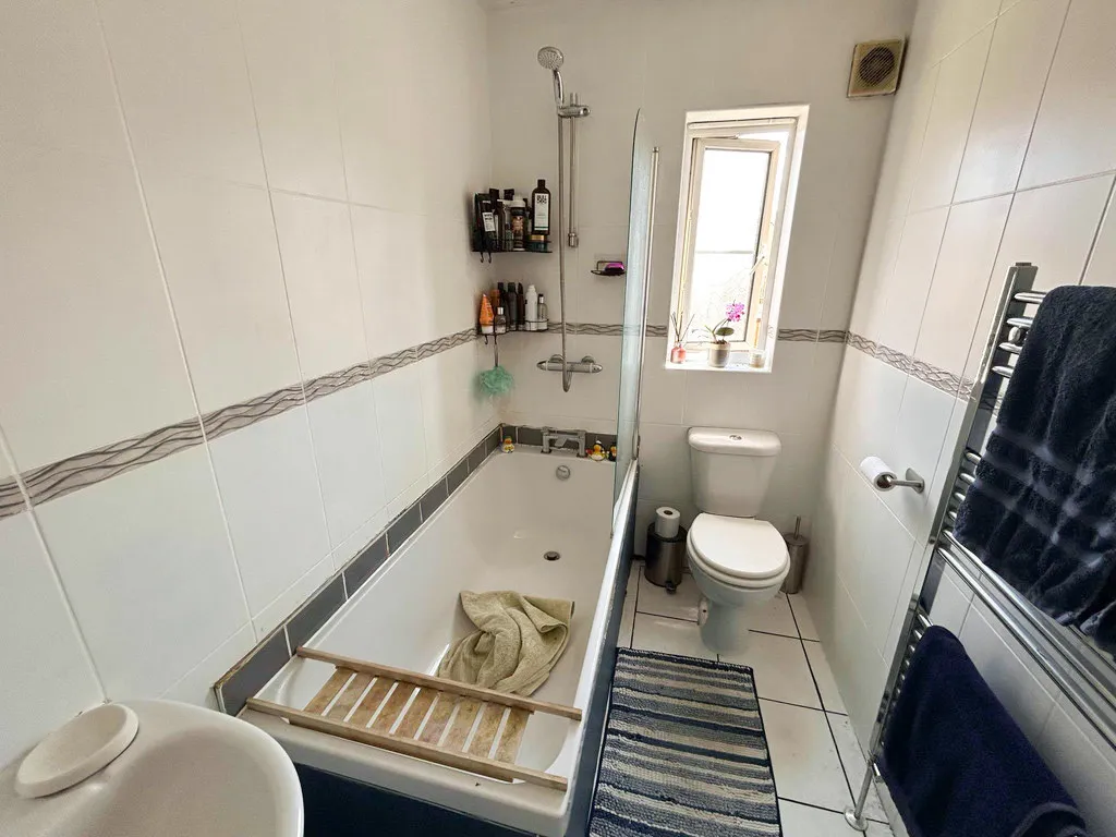 Coppice Drive, Netherton, photo 11
