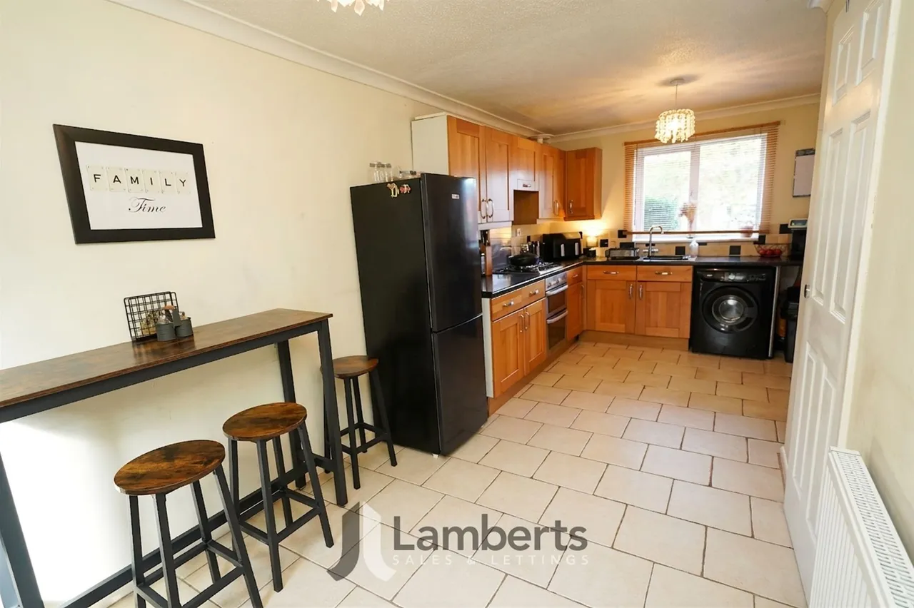 Upper Field Close, Redditch, photo 5