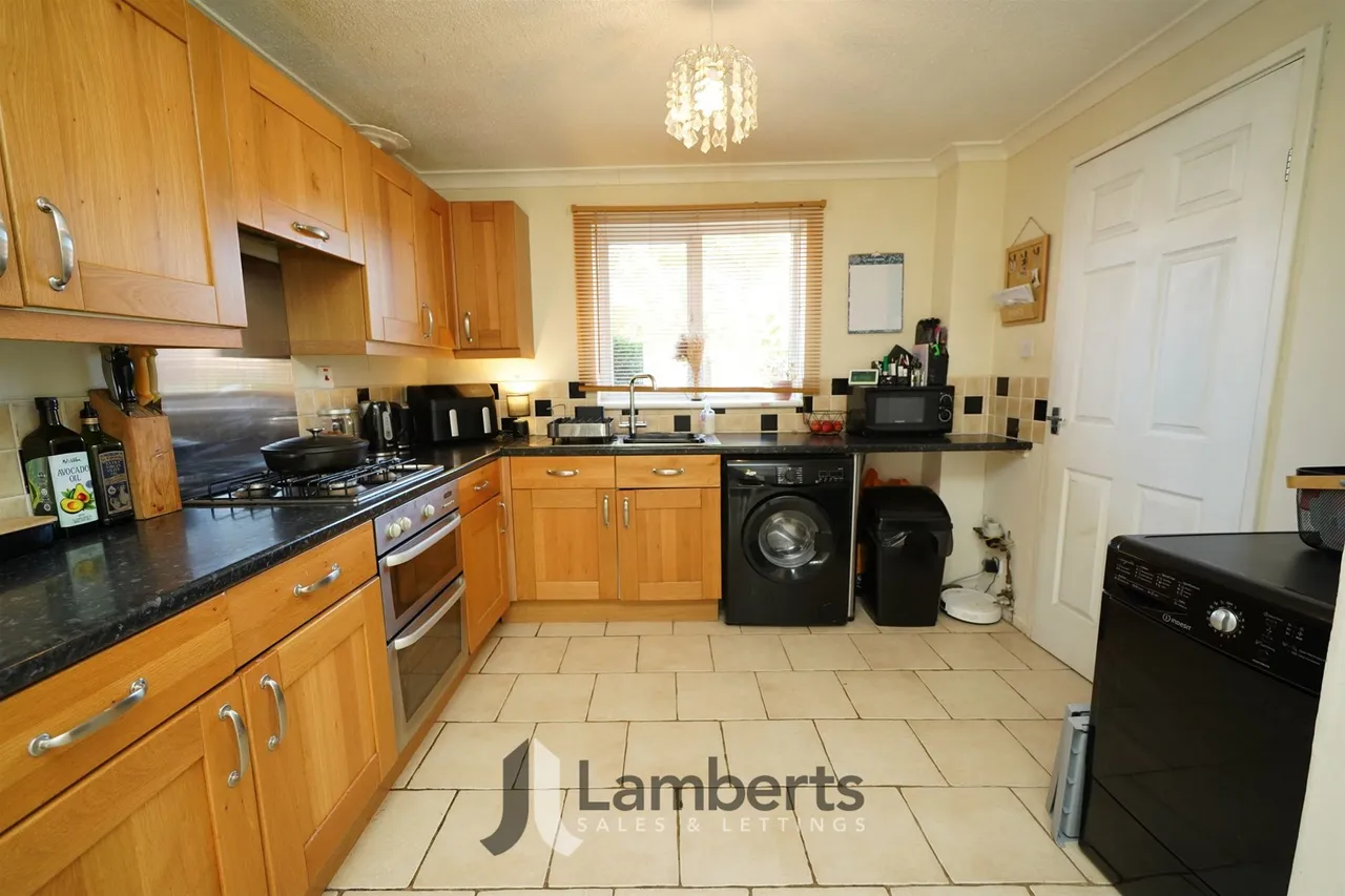 Upper Field Close, Redditch, photo 6