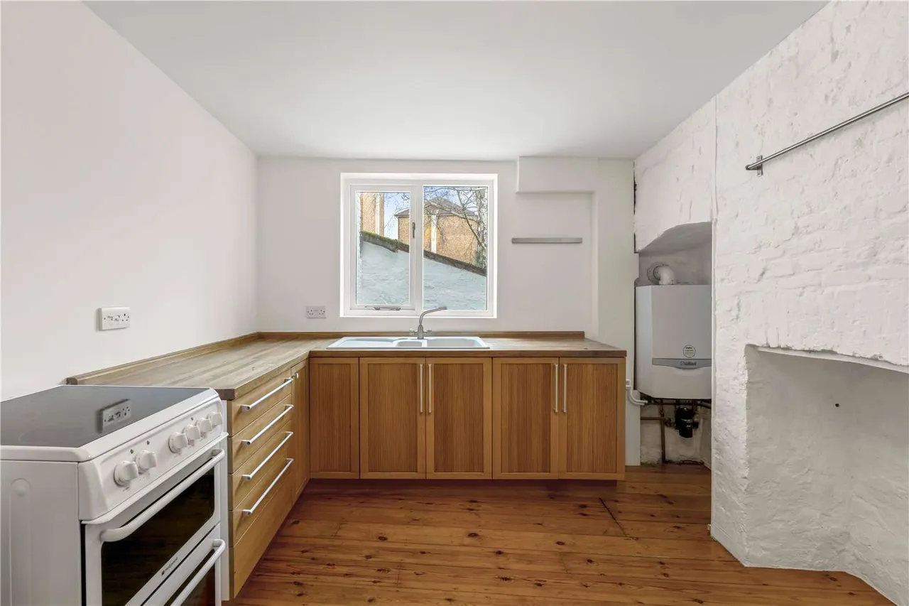 Kew Road, Richmond, TW9 3DU, photo 3