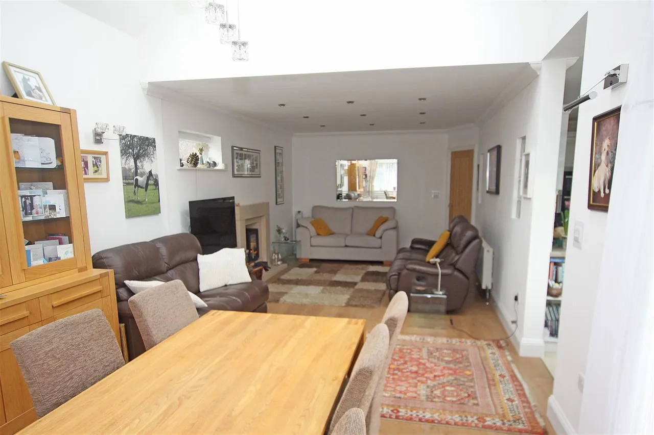 Cheddington Road, Bournemouth, photo 3