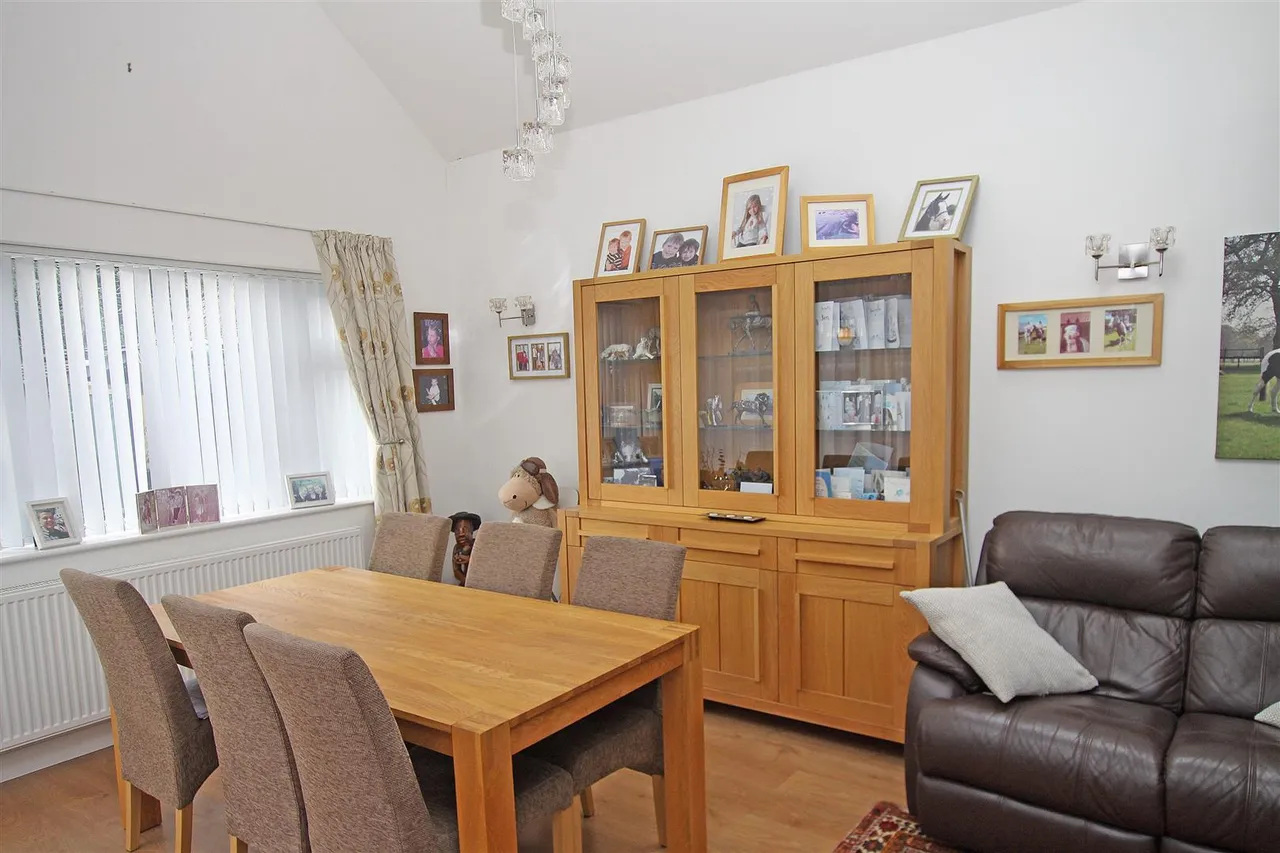 Cheddington Road, Bournemouth, photo 5