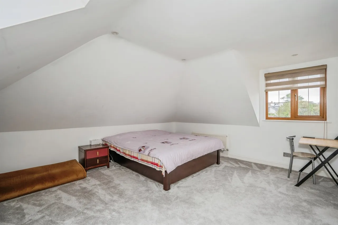 Havant Road, Farlington, PO6, photo 15