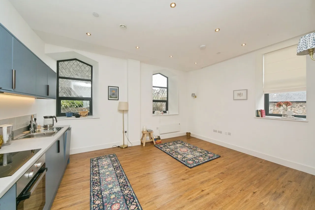 Woodland Road West, Colwyn Bay, LL29, photo 3