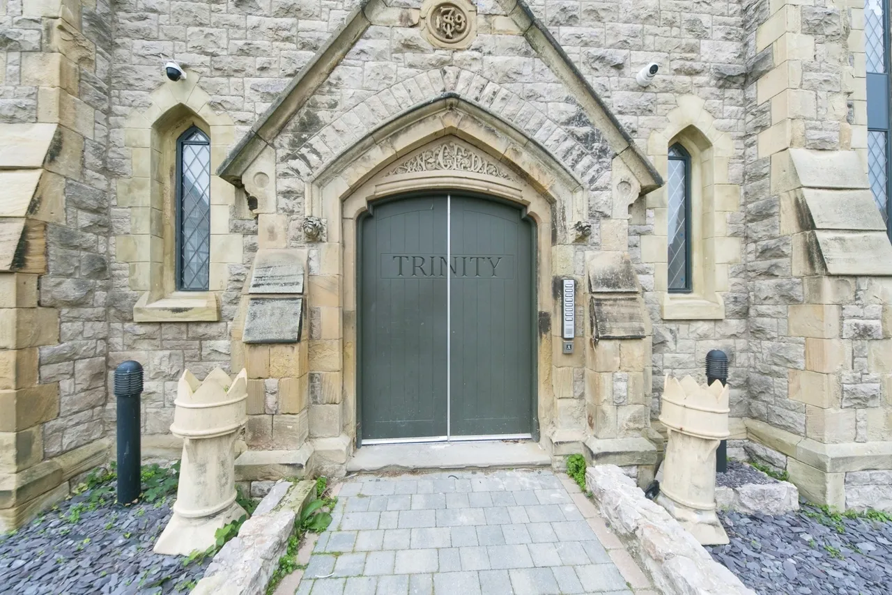 Woodland Road West, Colwyn Bay, LL29, photo 10