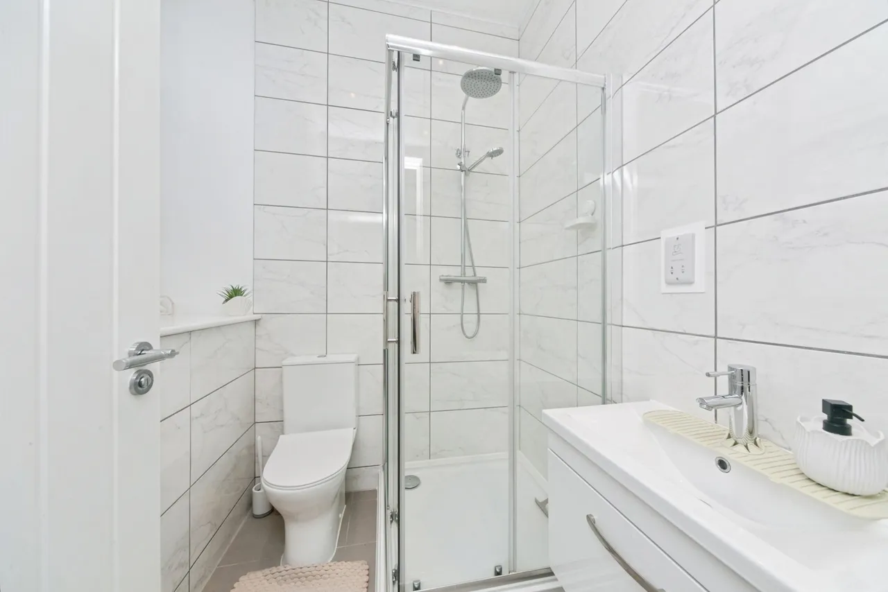 Woodland Road West, Colwyn Bay, LL29, photo 8